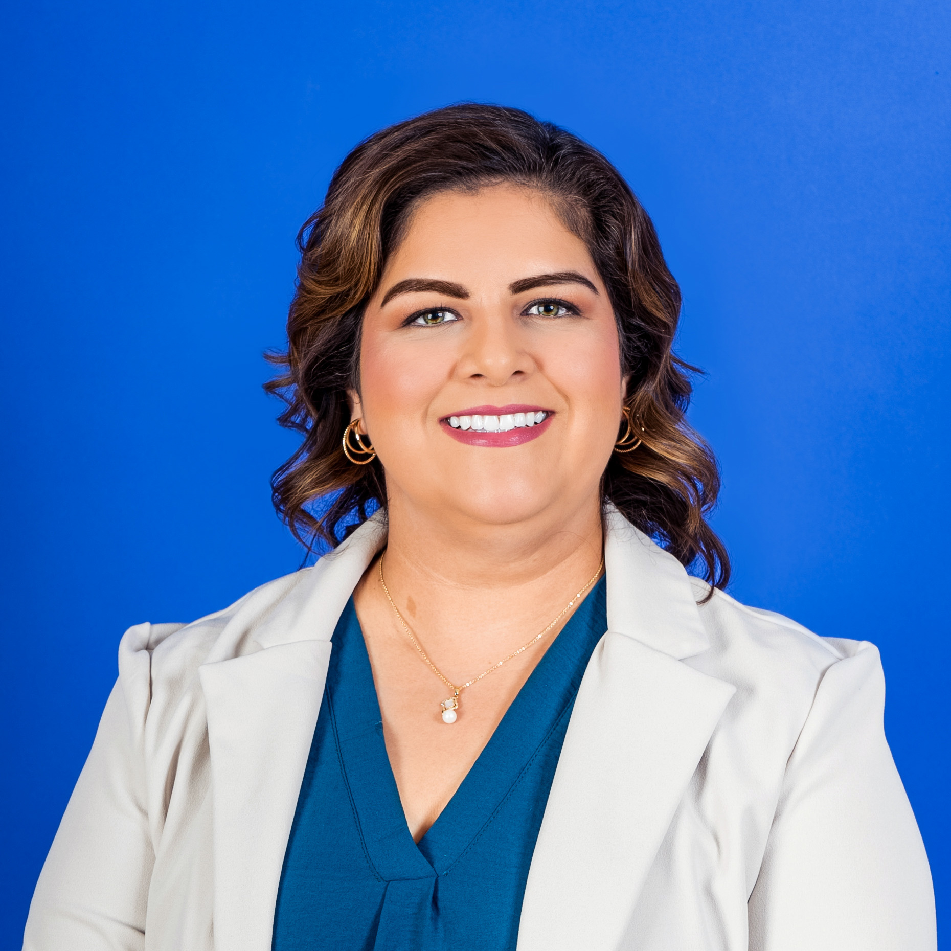 Headshot of Gloria Rangel