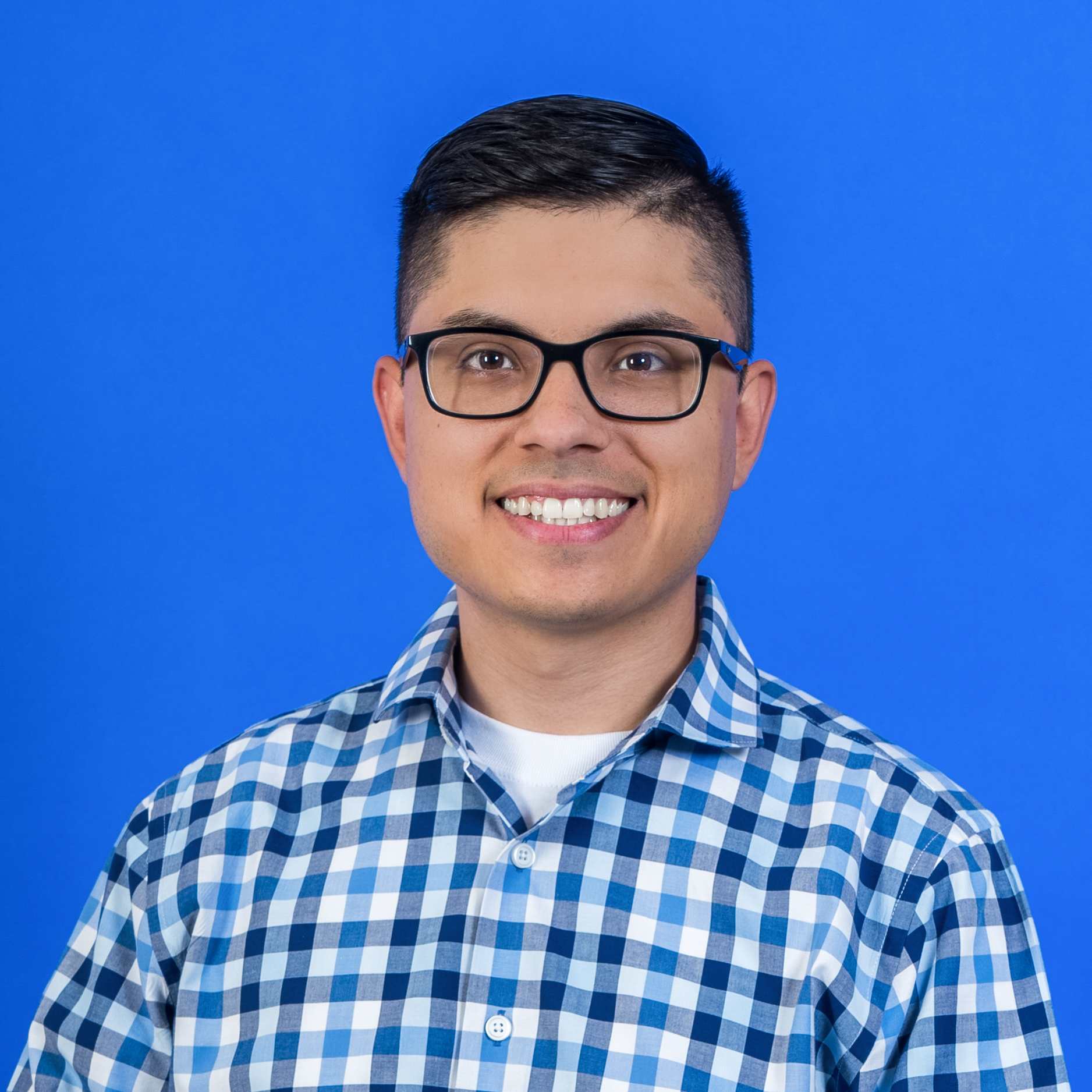 Headshot of Jonathan Ortiz