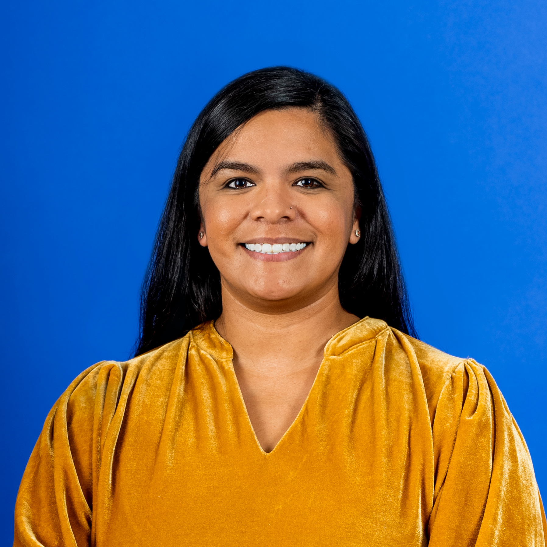Headshot of Leticia Hernandez