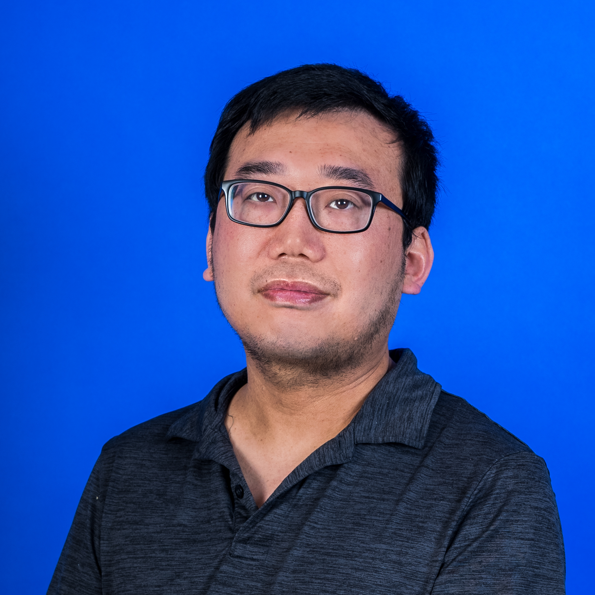 Headshot of Shi Yu