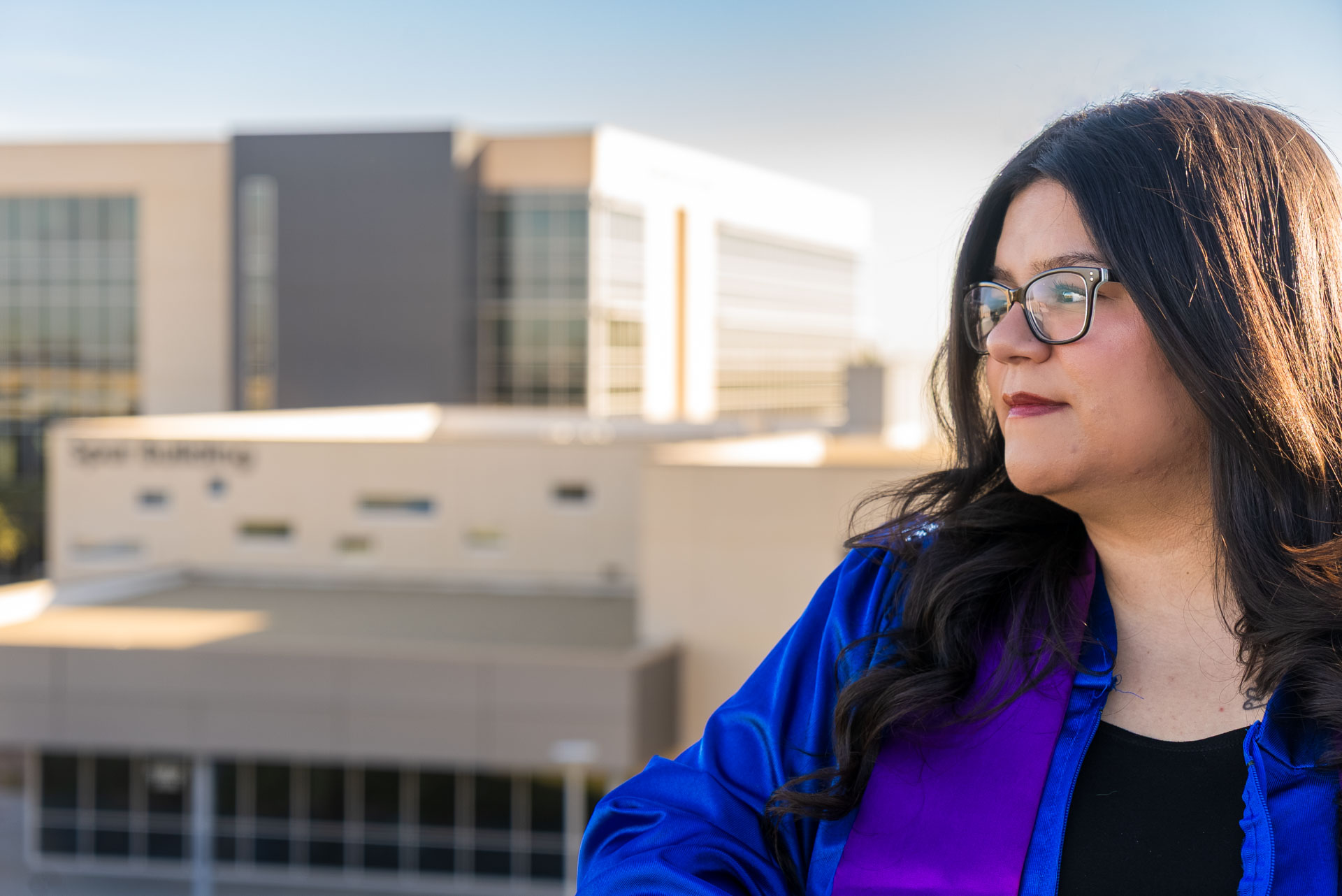 Evangelina Quiroga looking at the distance in balcony